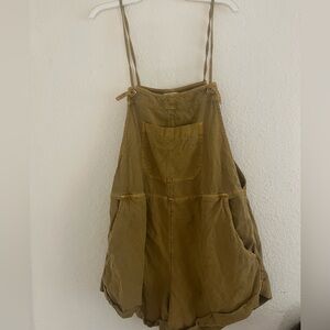 Billabong overalls size medium